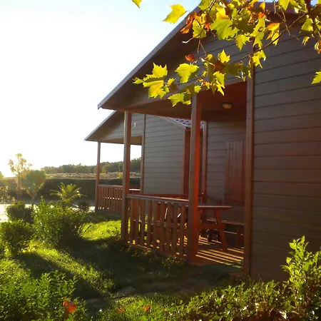 Camping-bungalows-cabanas La Vera *
