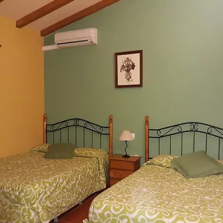 Camping-bungalows-cabanas La Vera Kamp alanı Jarandilla de la Vera